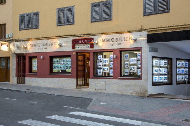 Ferrando Inmobiliaria Moraira - Property Sales & Rentals