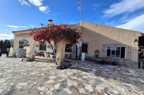 3 bed detached house in Mutxamel