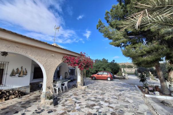 3 bed detached house in Mutxamel