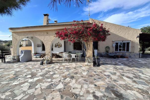 3 bed detached house in Mutxamel