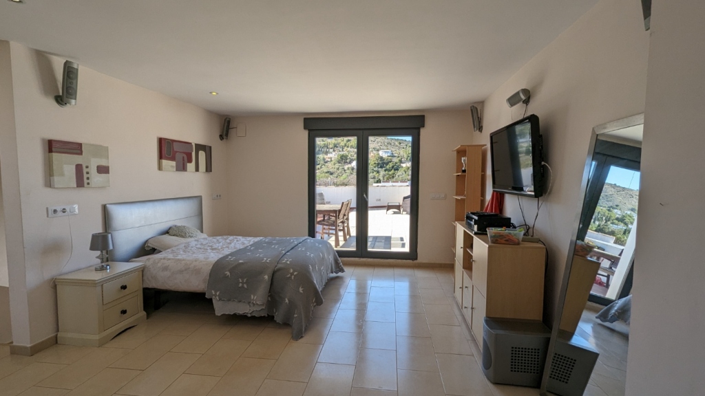 5 bed townhouse in Javea