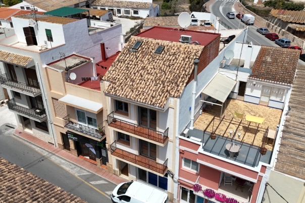 5 bed townhouse in Javea