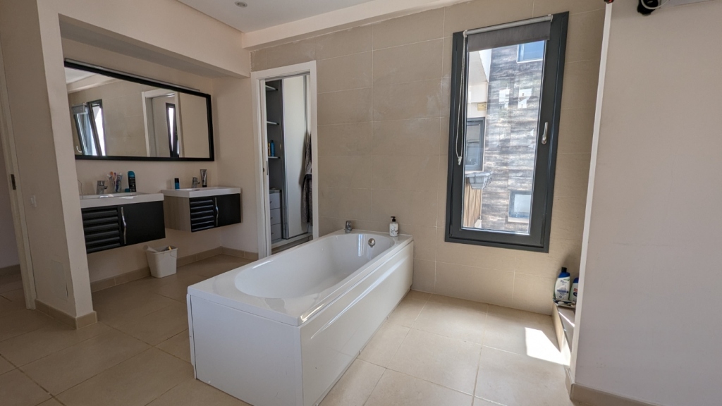 5 bed townhouse in Javea