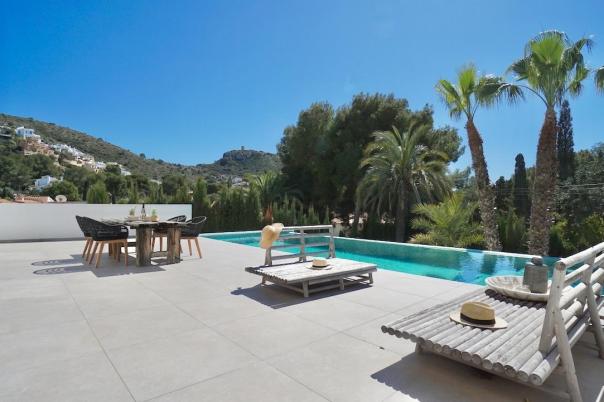 4 bed villas in Moraira