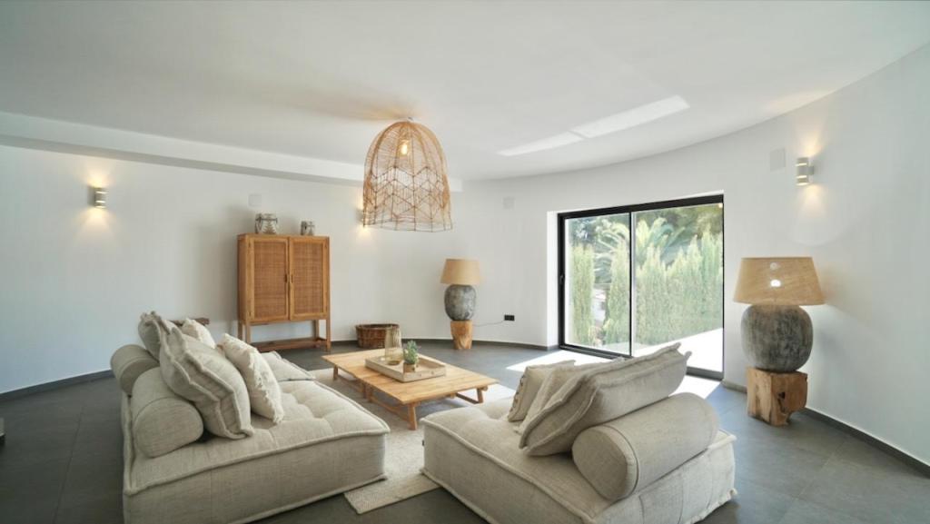 4 bed villas in Moraira