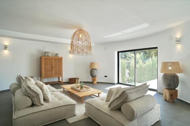 4 bed villas in Moraira