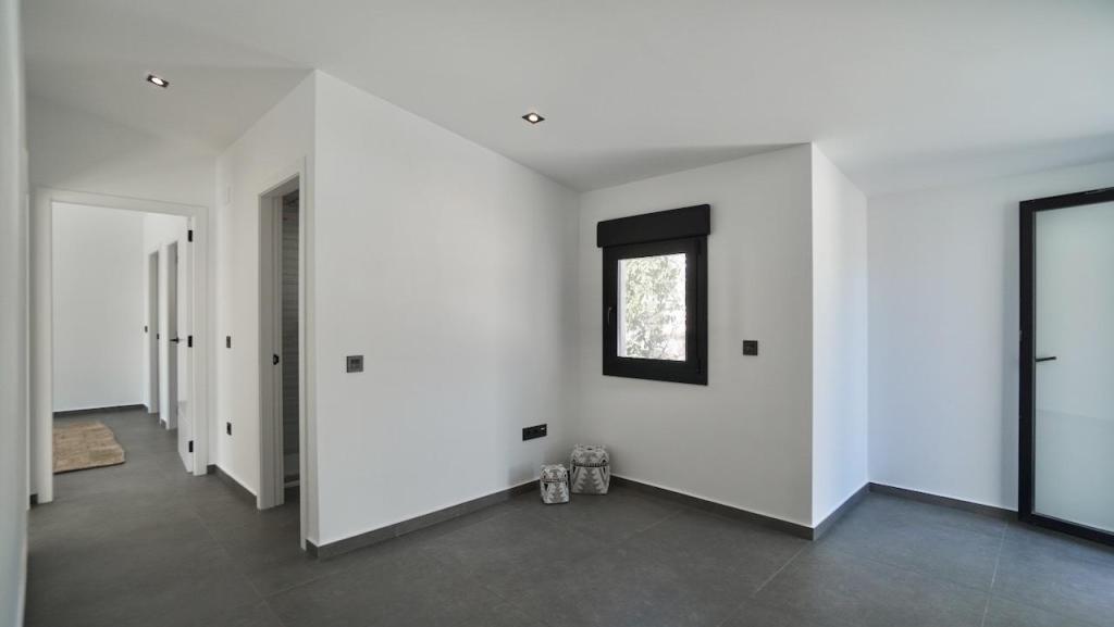 4 bed villas in Moraira