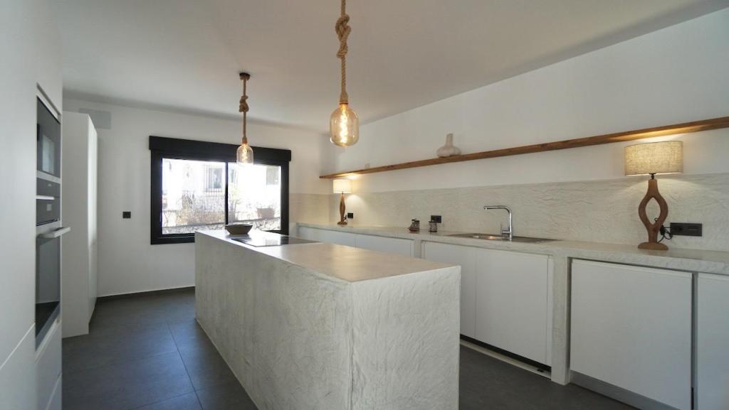 4 bed villas in Moraira