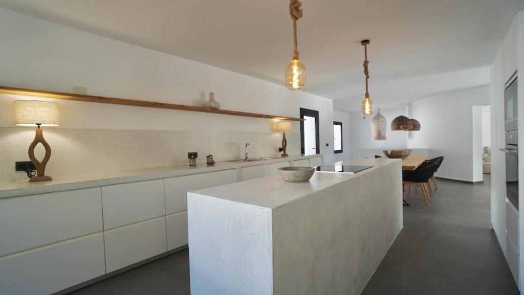 4 bed villas in Moraira