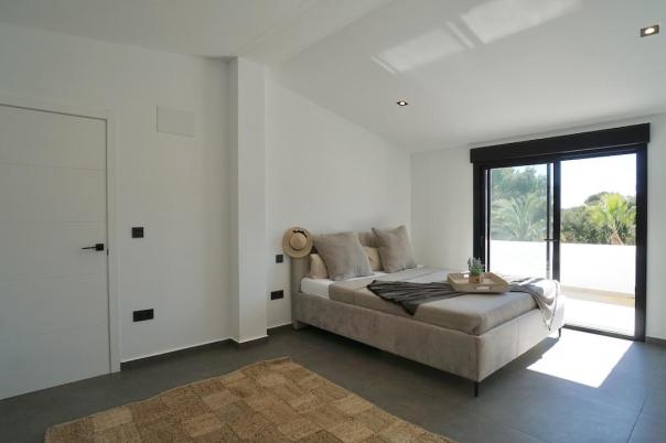 4 bed villas in Moraira