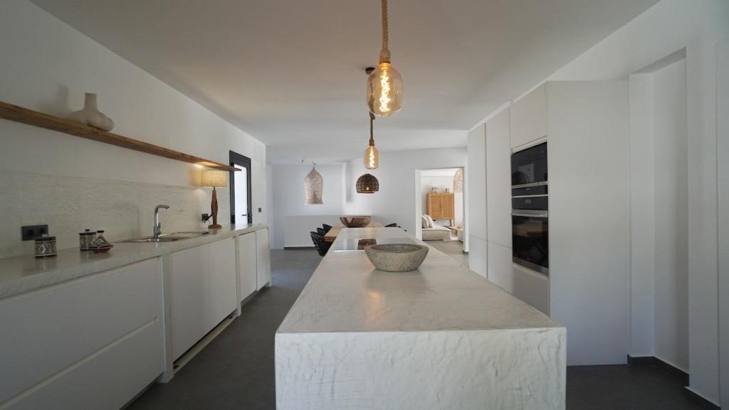 4 bed villas in Moraira