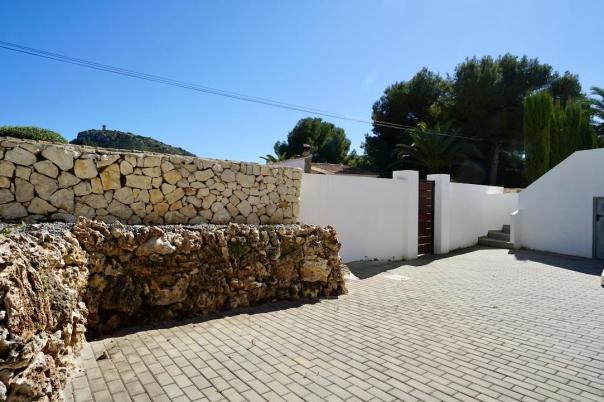 4 bed villas in Moraira