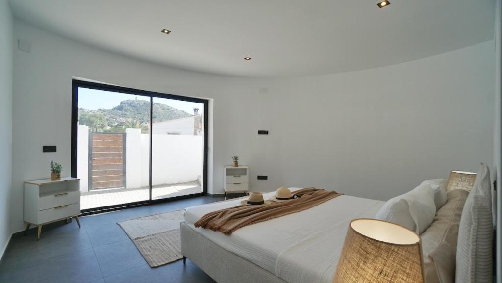 4 bed villas in Moraira