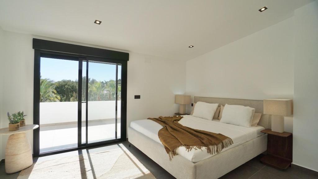 4 bed villas in Moraira