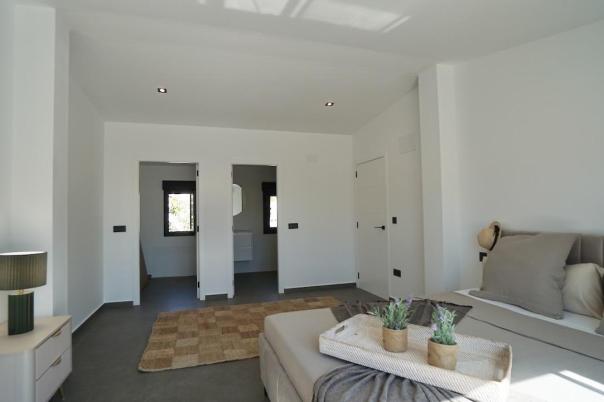 4 bed villas in Moraira