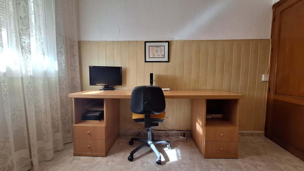 4 bed semi-detached in Alicante/Alacant