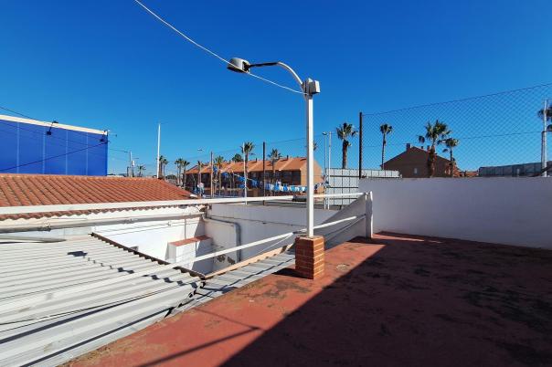 4 bed semi-detached in Alicante/Alacant