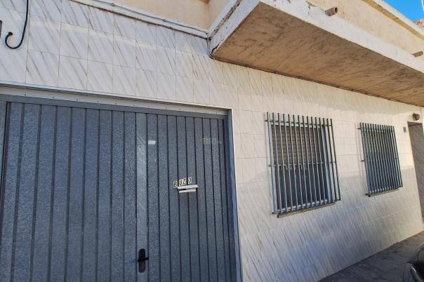 4 bed semi-detached in Alicante/Alacant