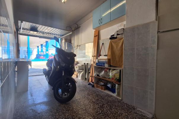 4 bed semi-detached in Alicante/Alacant