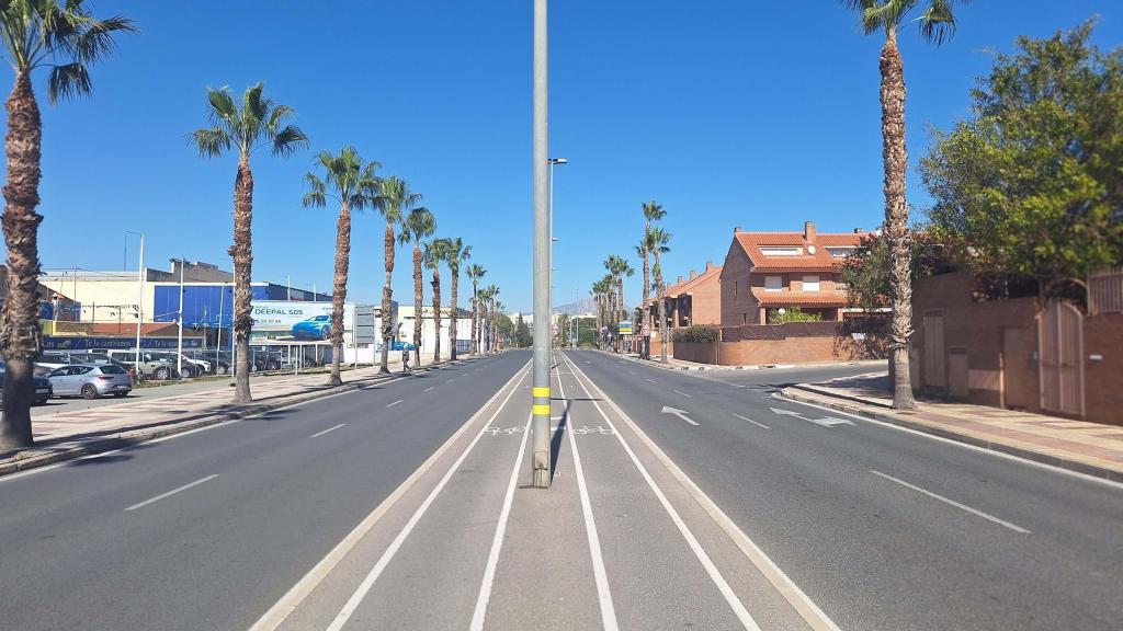 4 bed semi-detached in Alicante/Alacant