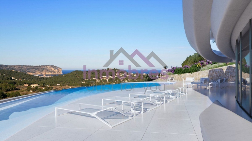 4 bed casa / chalet in Jávea