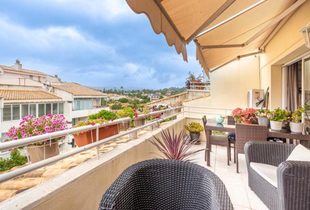 3 bed apartment in Altea