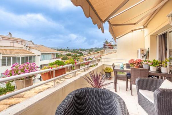 3 bed apartment in Altea