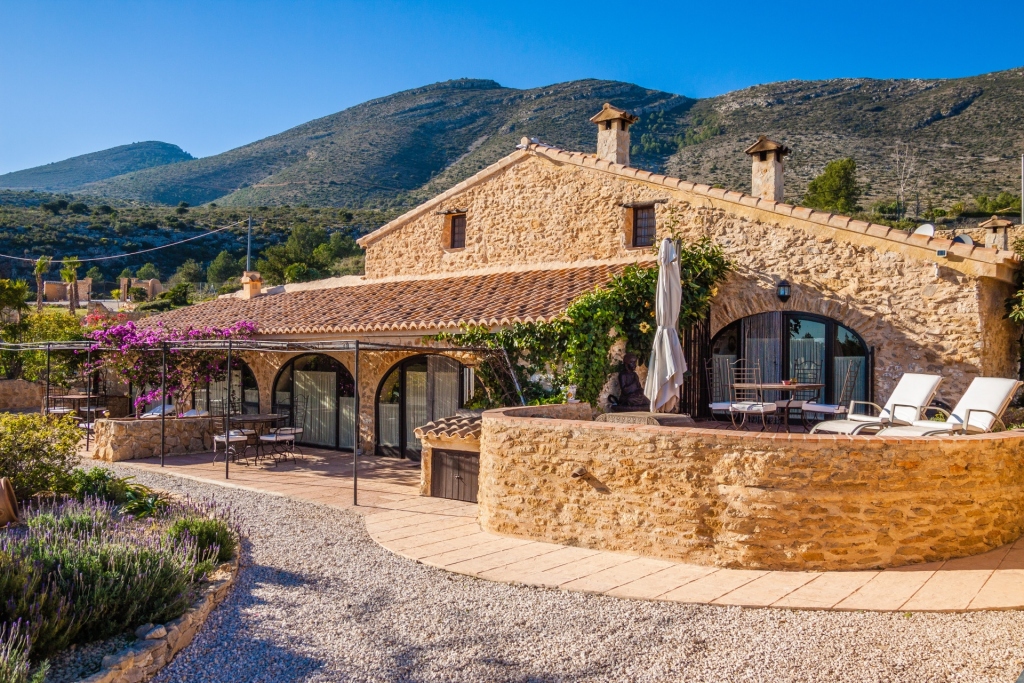 8 bed finca in Benissa