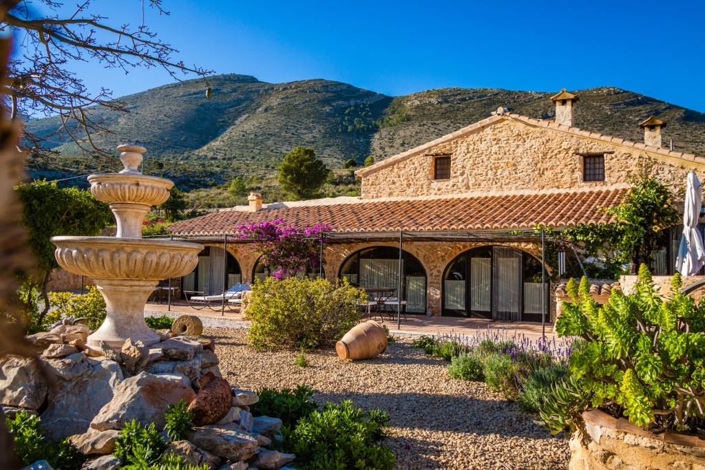 8 bed finca in Benissa