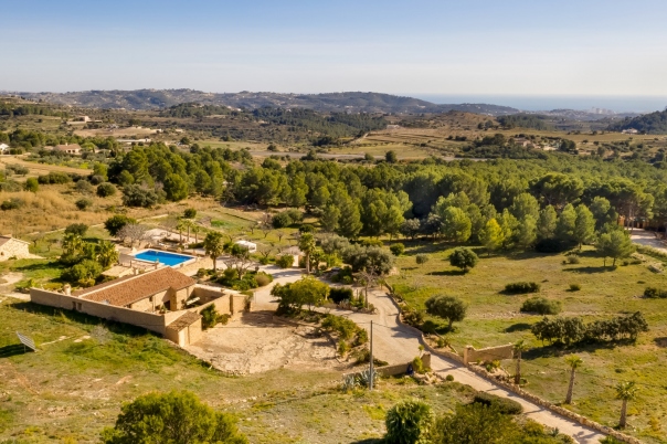8 bed finca in Benissa