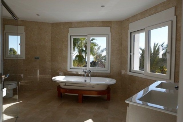 4 bed casa / chalet in Benissa