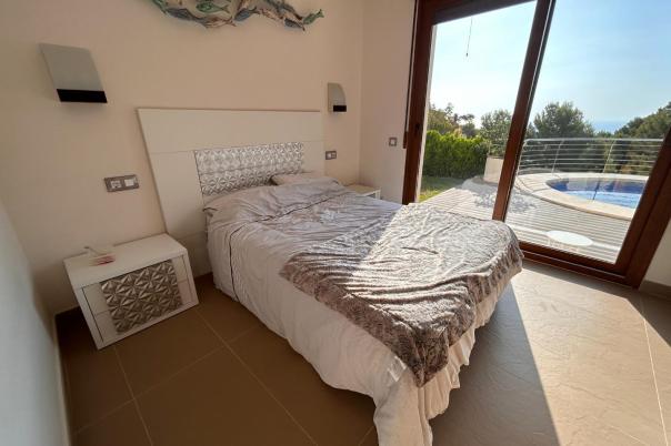 5 bed villas in Javea