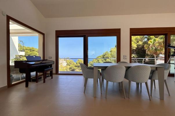 5 bed villas in Javea