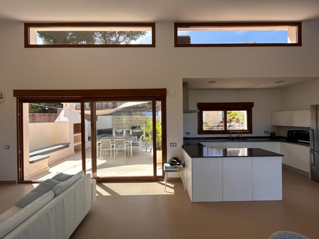 5 bed villas in Javea