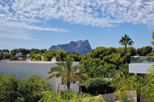 4 bed villas in Moraira
