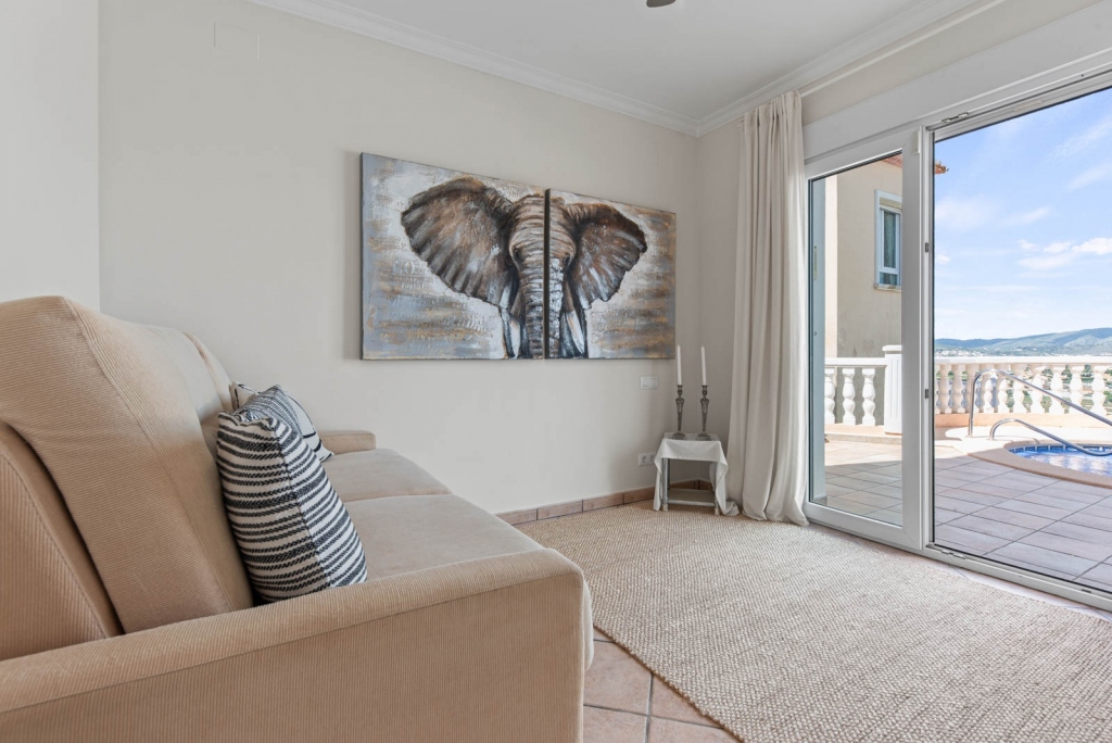 4 bed villa in Benitachell