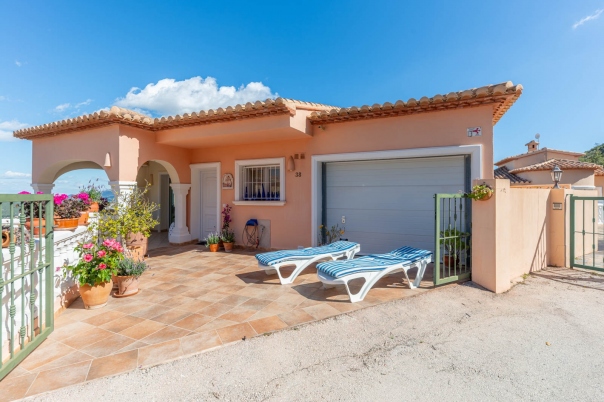 4 bed villa in Benitachell
