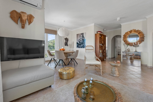 4 bed villa in Benitachell