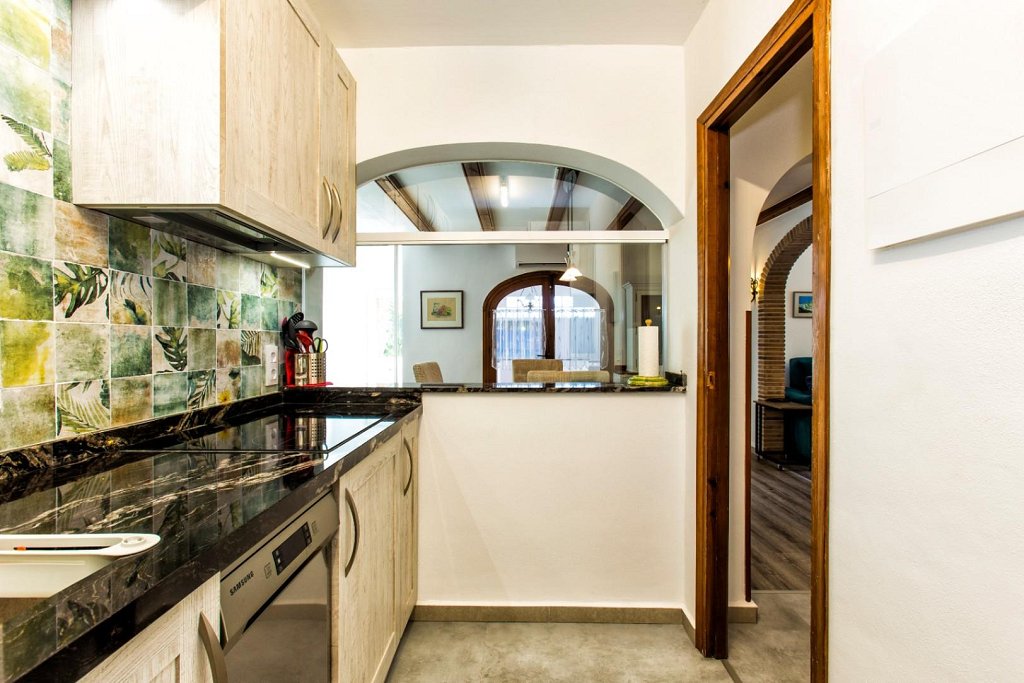 5 bed villas in Benissa