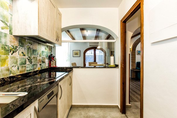 5 bed villas in Benissa