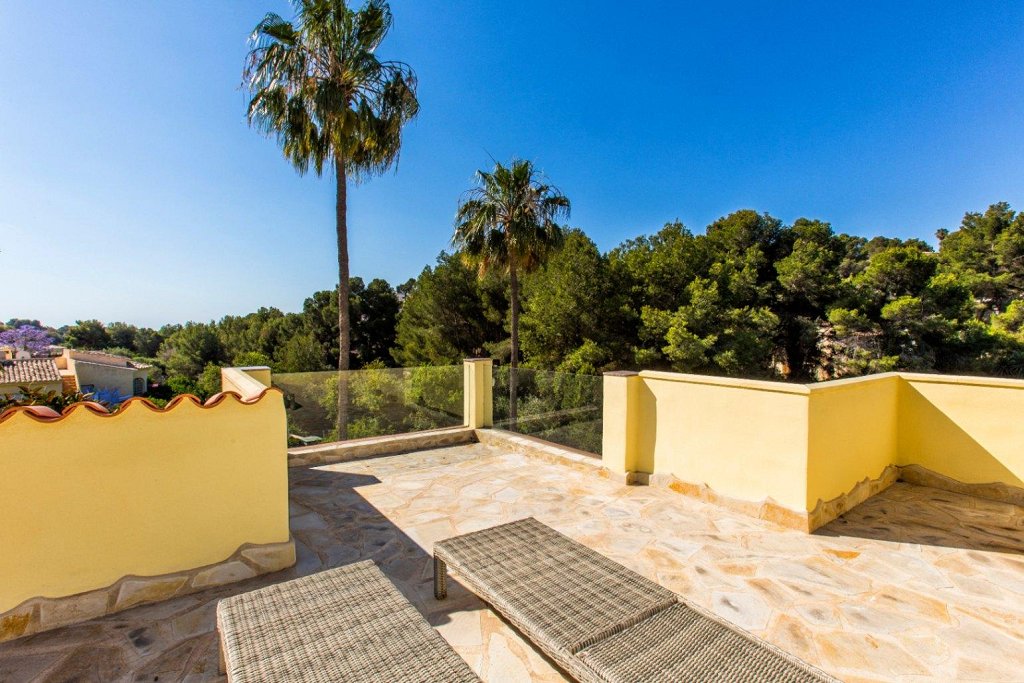 5 bed villas in Benissa