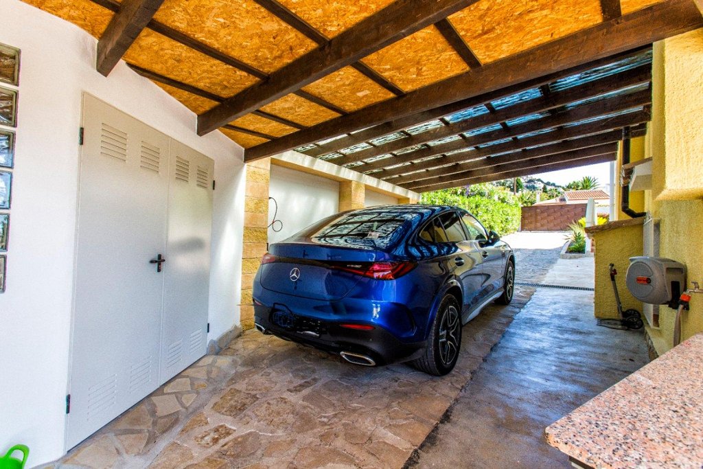5 bed villas in Benissa