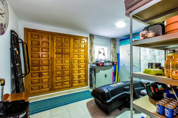 5 bed villas in Benissa