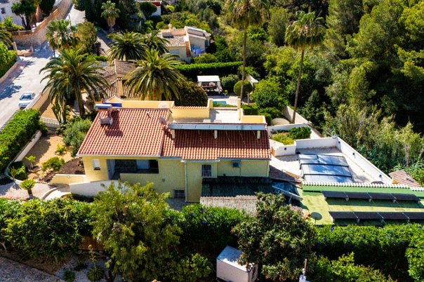 5 bed villas in Benissa