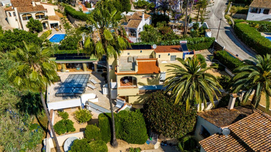 5 bed villas in Benissa