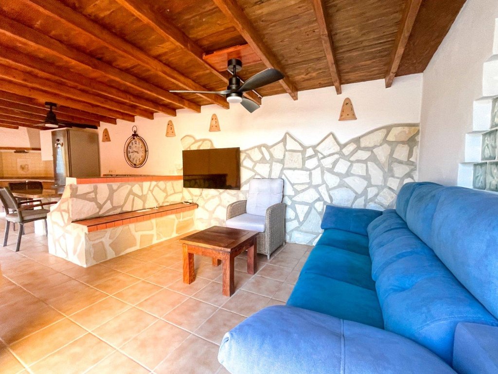 5 bed villas in Benissa