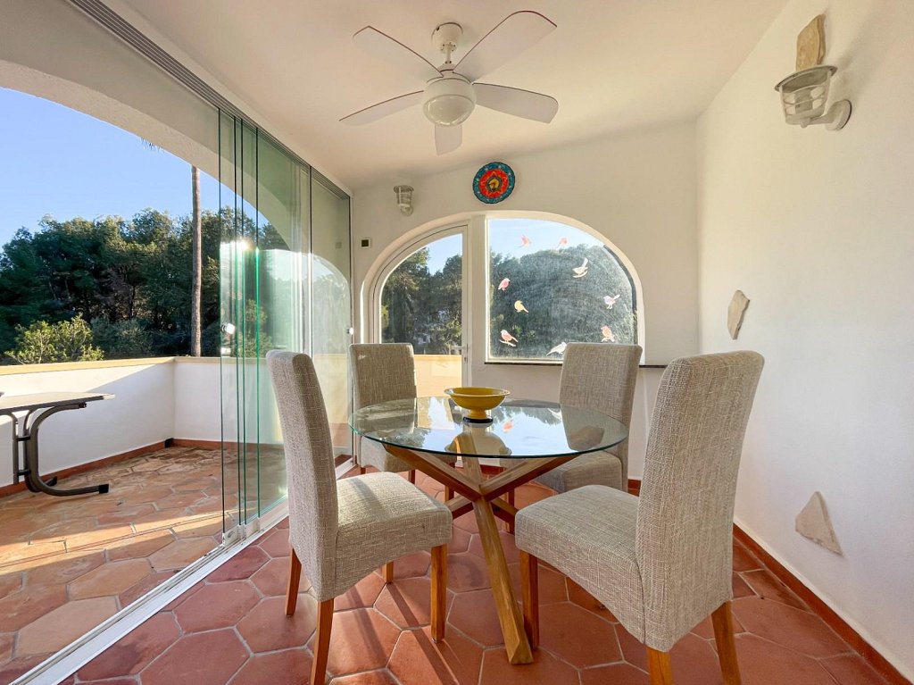 5 bed villas in Benissa