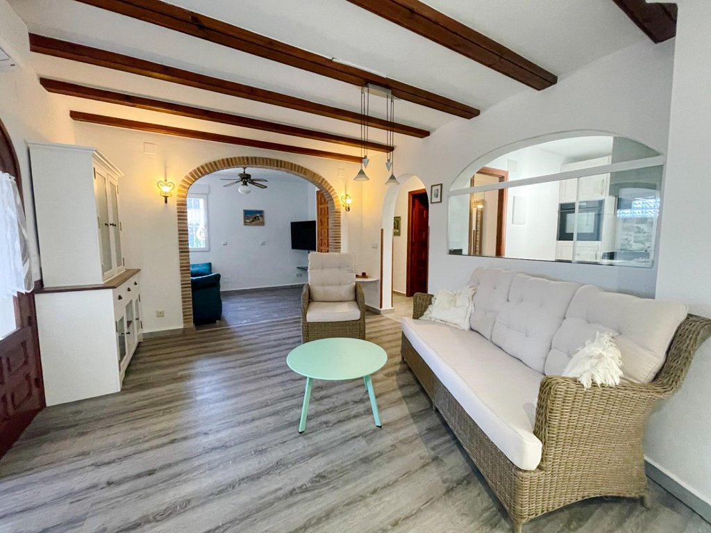 5 bed villas in Benissa