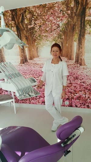 Clinica Dental la Plaza - Dentist & Beauty Clinic Javea