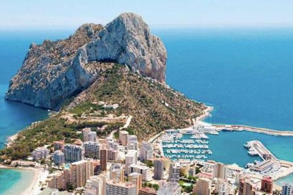 4 bed villas in Calpe